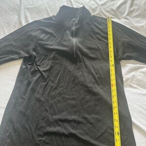 lululemon athletica Men's Black Zip-Up Shirt